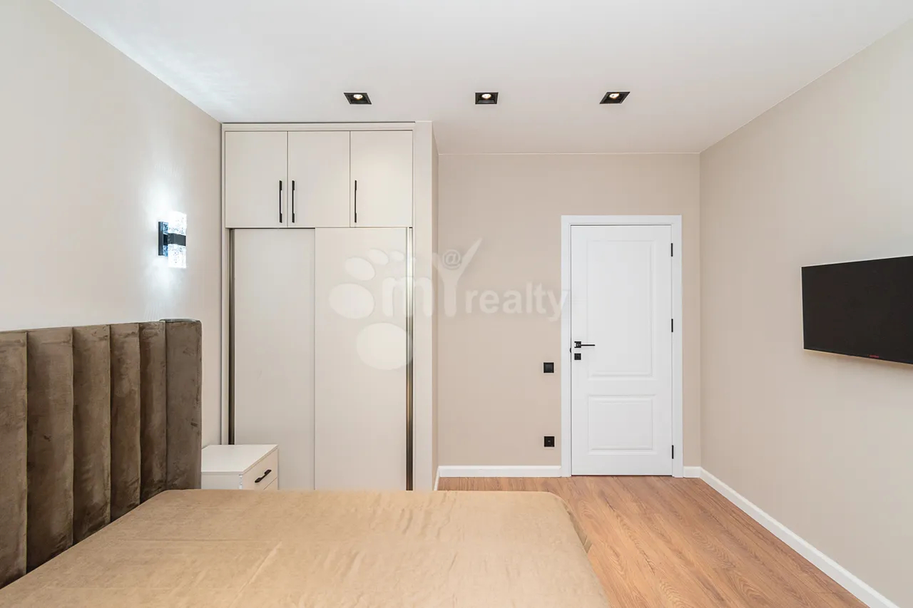 3 bedroom apartment for rent خیابان برادران اوربِلی, عربگیر ایروان, 160634