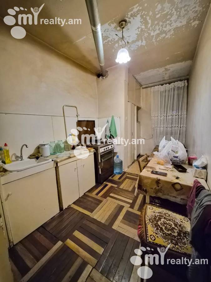 2 սենյականոց բնակարան  Շիրվանզադեի փող, Արաբկիր Երևան, 158409