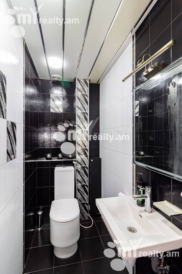 Купить 3 комнатную квартиру А. Аветисян ул, Арабкир Ереван, 154023