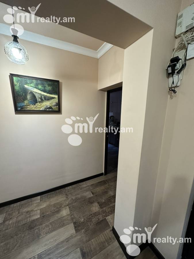 3 սենյականոց բնակարան  Տիգրան Պետրոսյան փող., Դավթաշեն Երևան, 153315