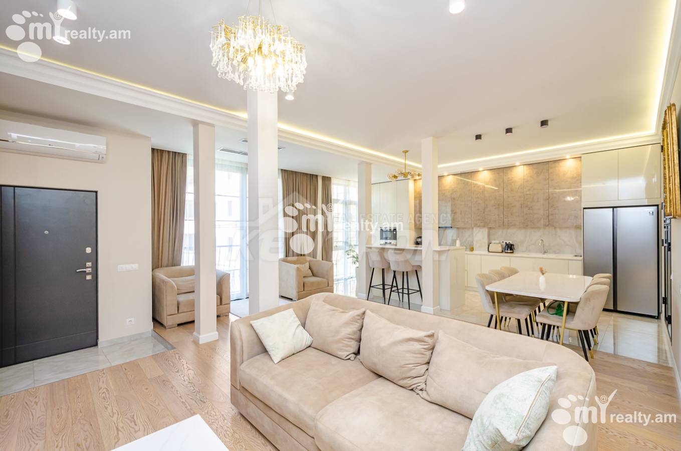 3 սենյականոց բնակարան  Նալբանդյան փող, Կենտրոն Երևան, 152842