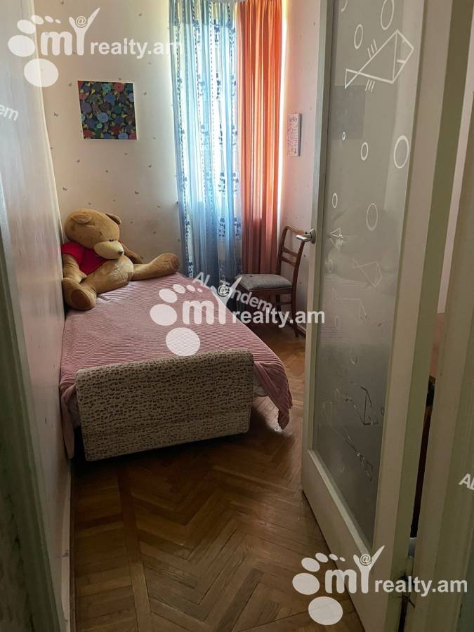 3 bedroom apartment for sale خیابان تومانیان, مرکز شهر ایروان, 155888