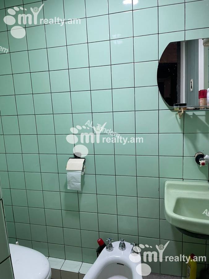 3 bedroom apartment for sale خیابان تومانیان, مرکز شهر ایروان, 155888