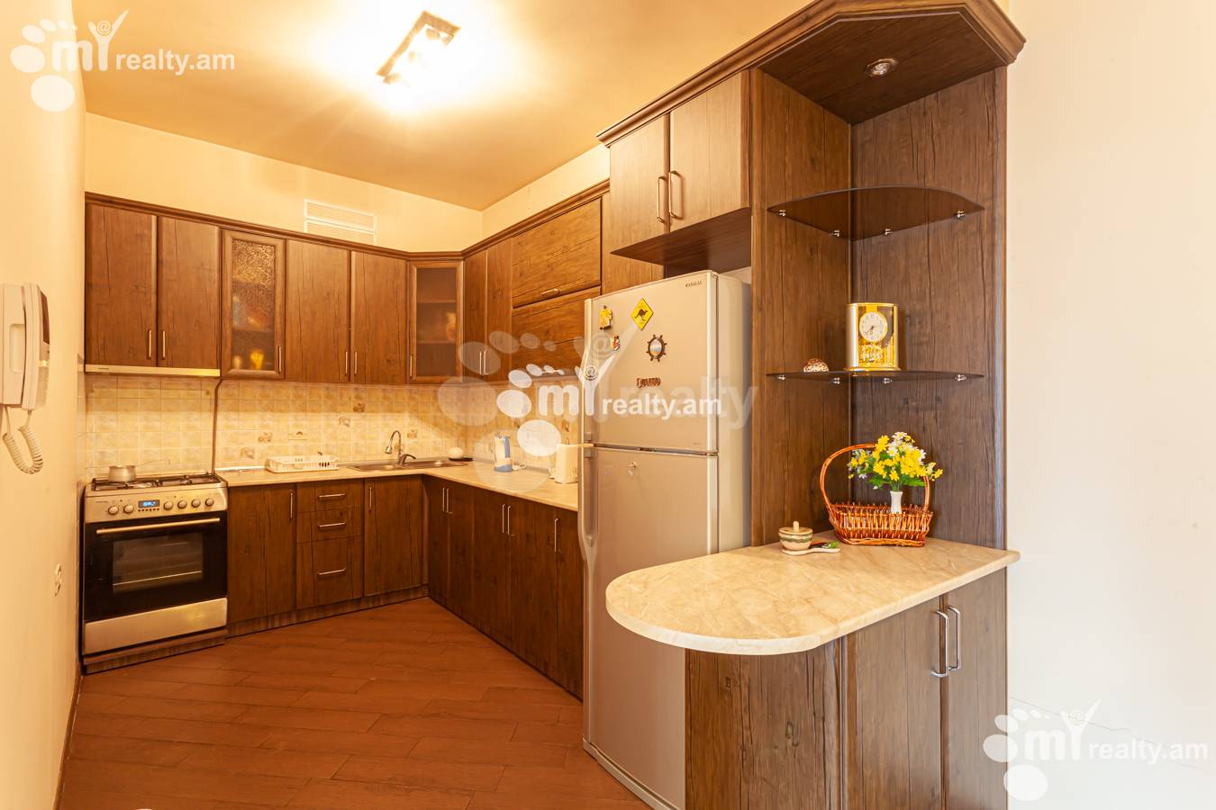 Снять 3 комнатную квартиру Байрон ул, Центр Ереван, 154243