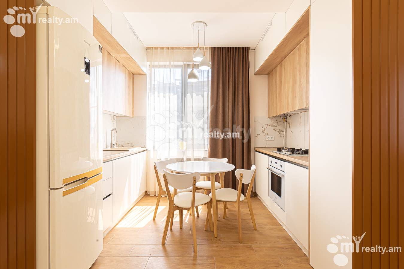 5 սենյականոց բնակարան  Ադոնց փող, Արաբկիր Երևան, 156523