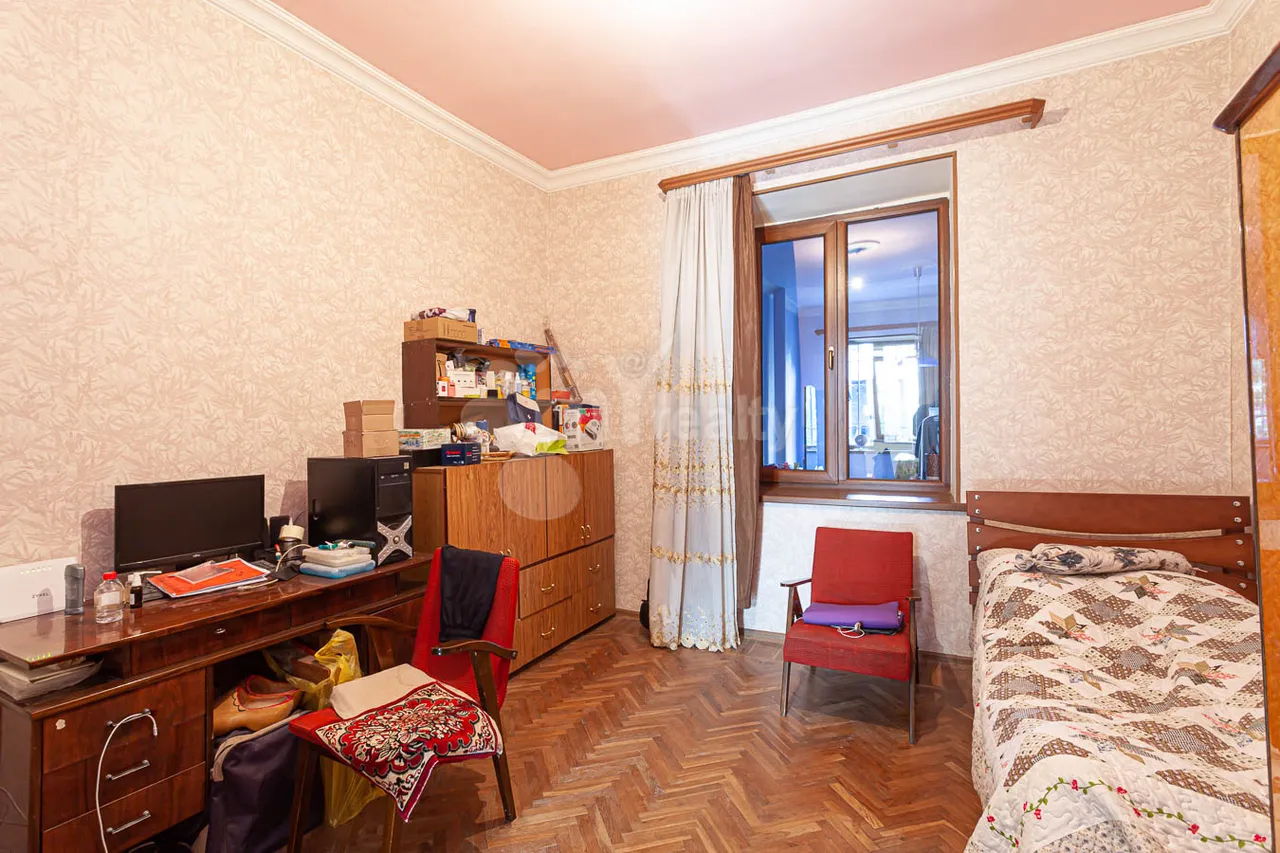 Commercial property for sale Abovyan St, Center Yerevan, 158522