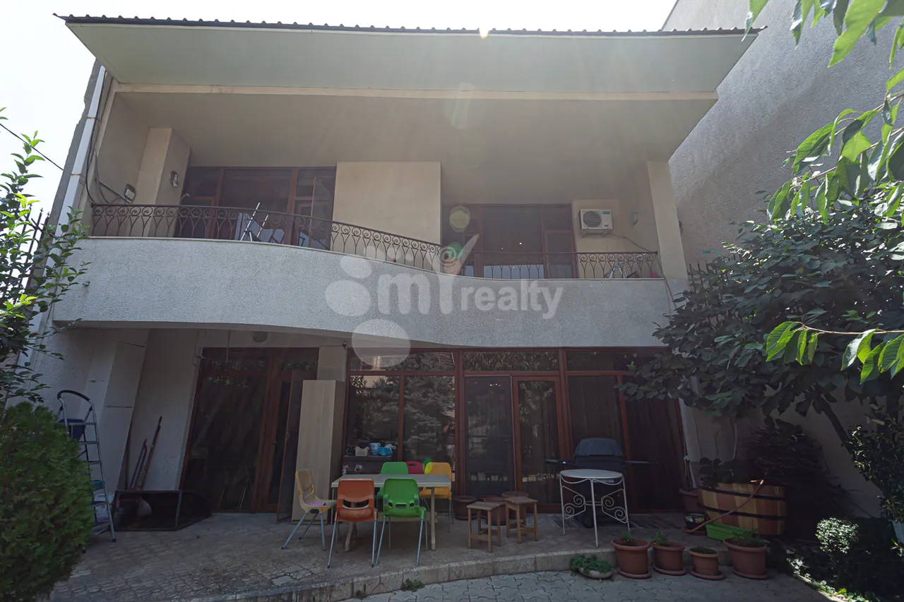 House for sale Sevqareci Saqo St, Arabkir Yerevan, 161229