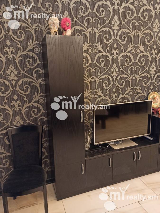 3 bedroom apartment for sale Mashtots Ave, Center Yerevan, 156509