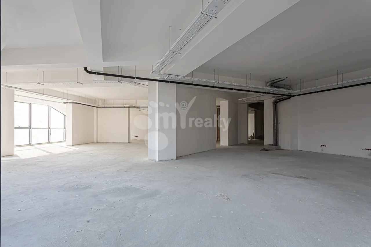 Commercial property for rent N. Zaryan St, Arabkir Yerevan, 158319