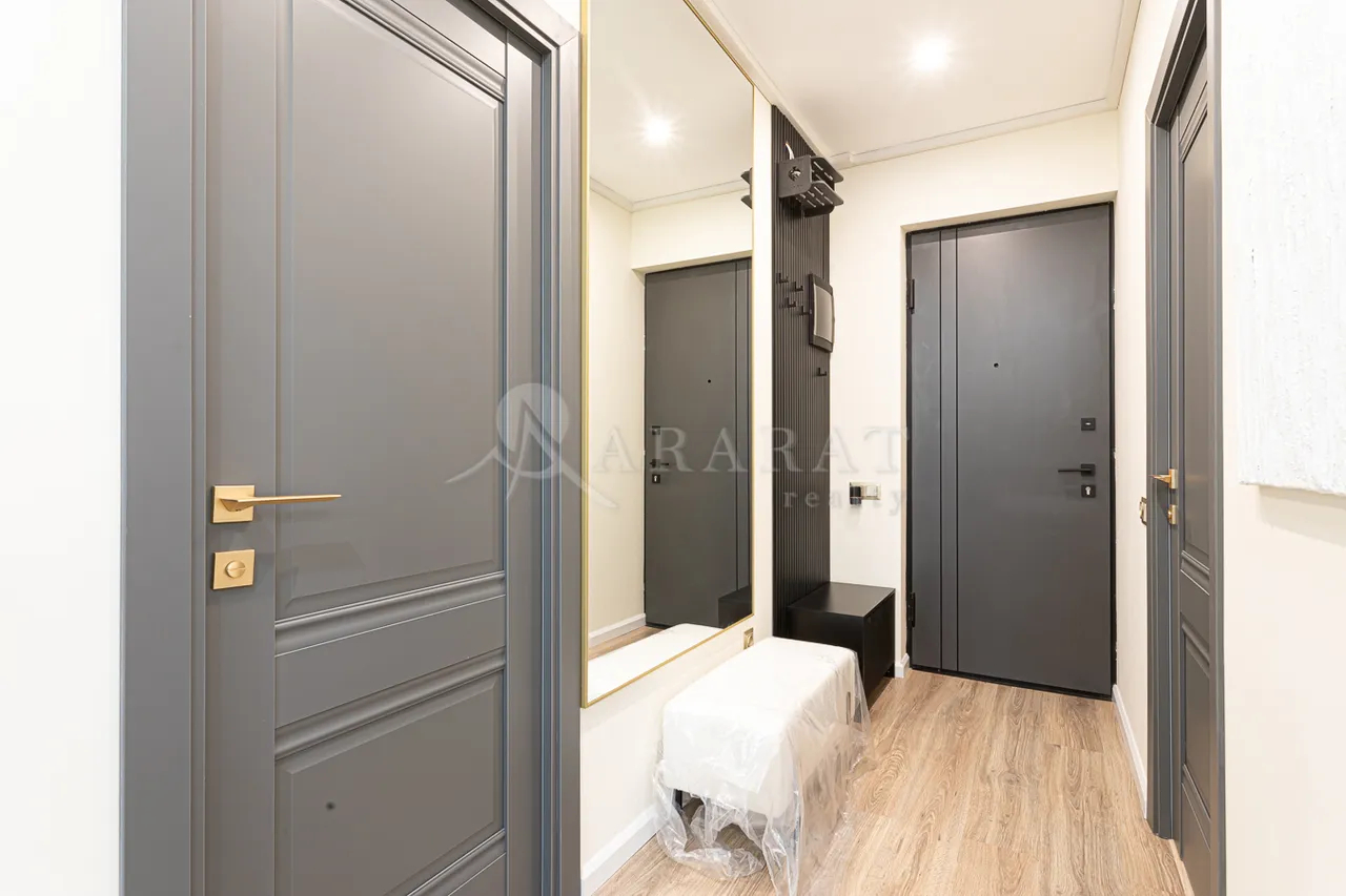 2 bedroom apartment for sale Vardanants St, Center Yerevan, 157695