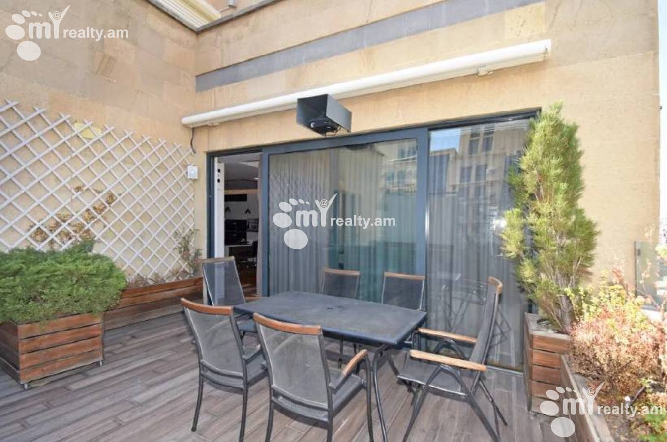 3 սենյականոց բնակարան վարձով Վարդանանց փող, Կենտրոն Երևան, 149946