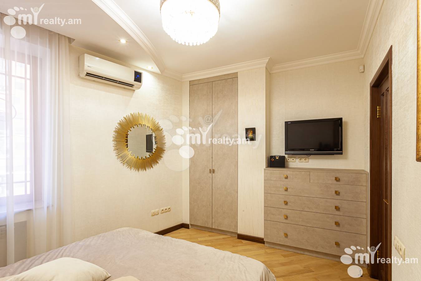 3 bedroom apartment for sale خیابان آنتارایین, مرکز شهر ایروان, 138312