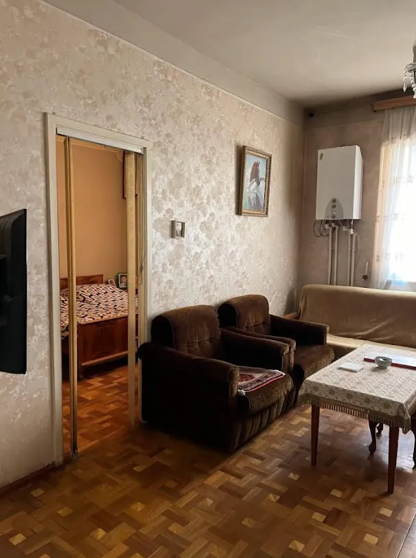 4 սենյականոց բնակարան  Վրացական փող, Արաբկիր Երևան, 159605