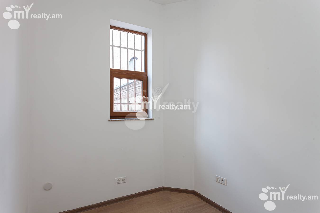 Снять коммерческoе помещение Амбардзумян ул, Арабкир Ереван, 147519