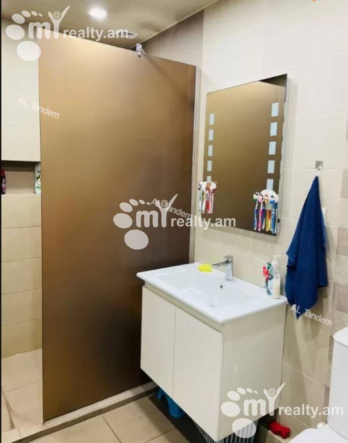 3 bedroom apartment for sale Fuchik St, Adshapnjak Yerevan, 125851