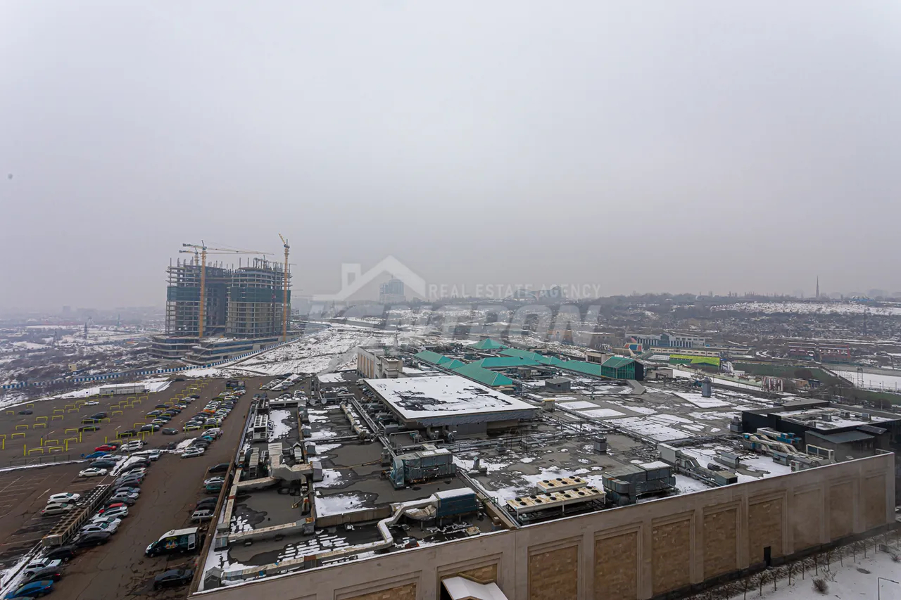 4 սենյականոց բնակարան  Ծիծեռնակաբերդի խճուղի, Կենտրոն Երևան, 159228