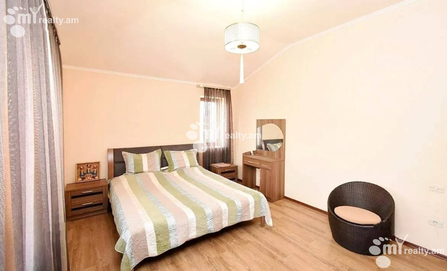 7 bedroom apartment for rent Antarayin St, Center Yerevan, 157975