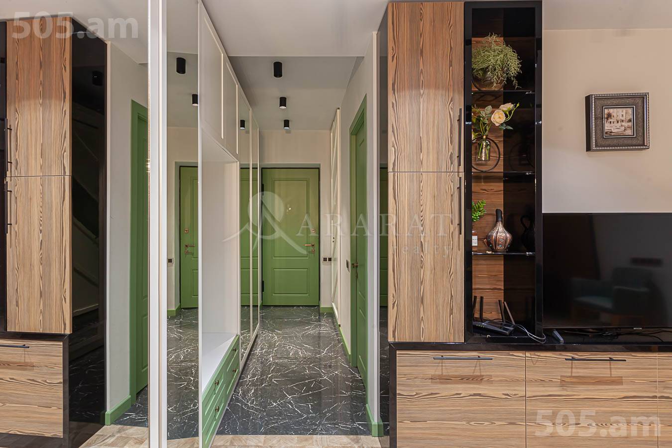 3 սենյականոց բնակարան վարձով Թումանյան փող, Կենտրոն Երևան, 153229