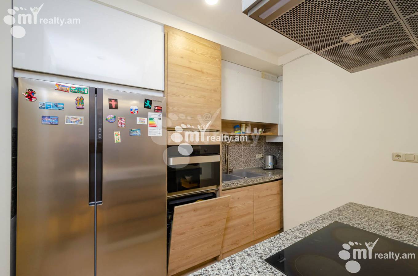 3 bedroom apartment for rent خیابان آنتارایین, مرکز شهر ایروان, 140593