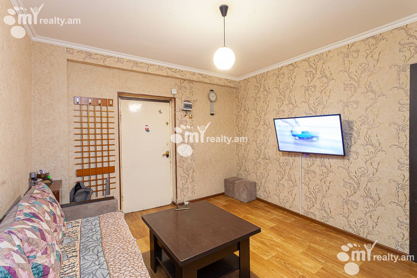 Купить 3 комнатную квартиру Е. Кочар ул, Центр Ереван, 143711