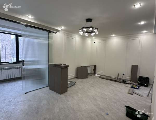 3-senyakanoc-bnakaran-vacharq-Yerevan-Arabkir