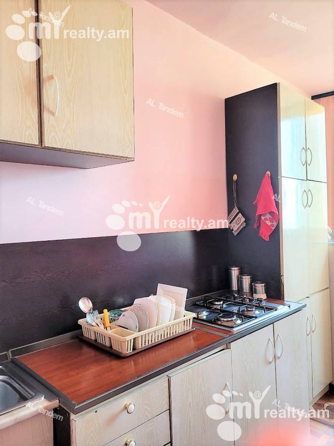 Купить 2 комнатную квартиру 16 Квартал, Ачапняк Ереван, 125197