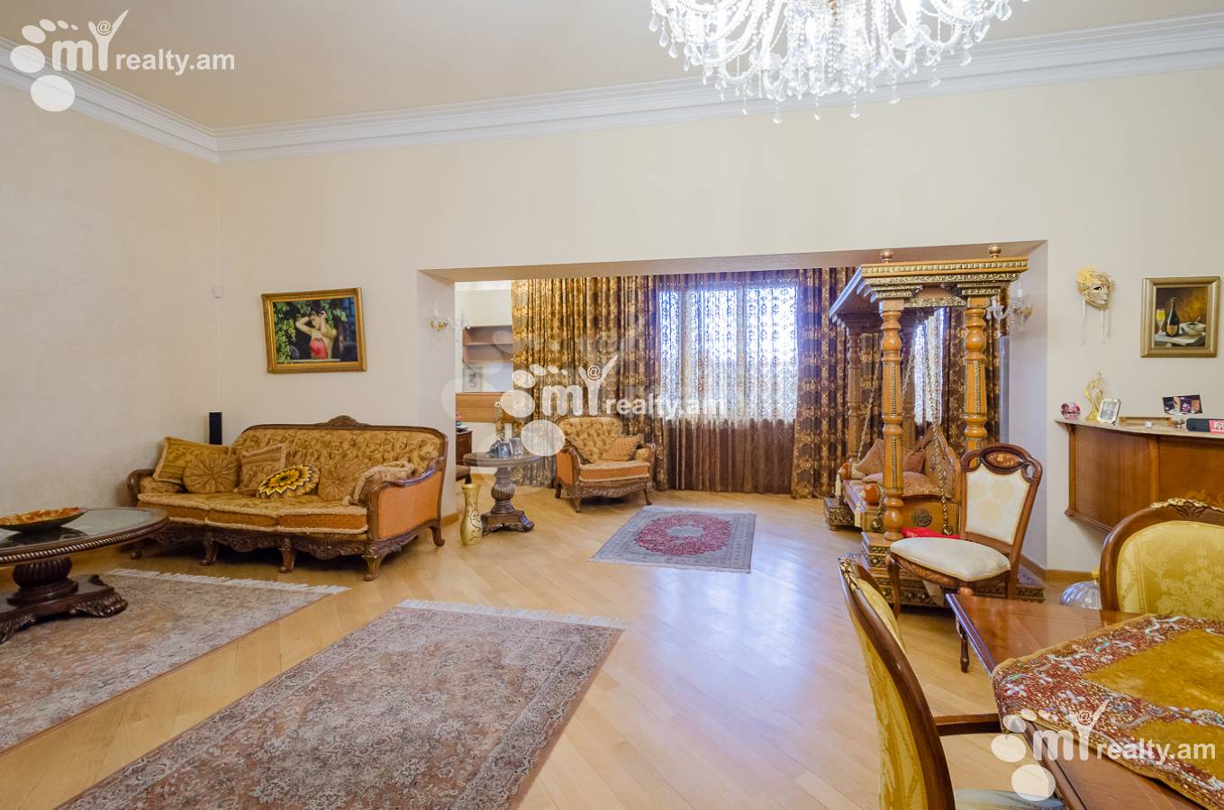 4 bedroom apartment for sale rue d'Abovyan, Center Yerevan, 137115