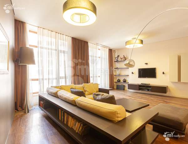 4-senyakanoc-bnakaran-vacharq-Yerevan-Center