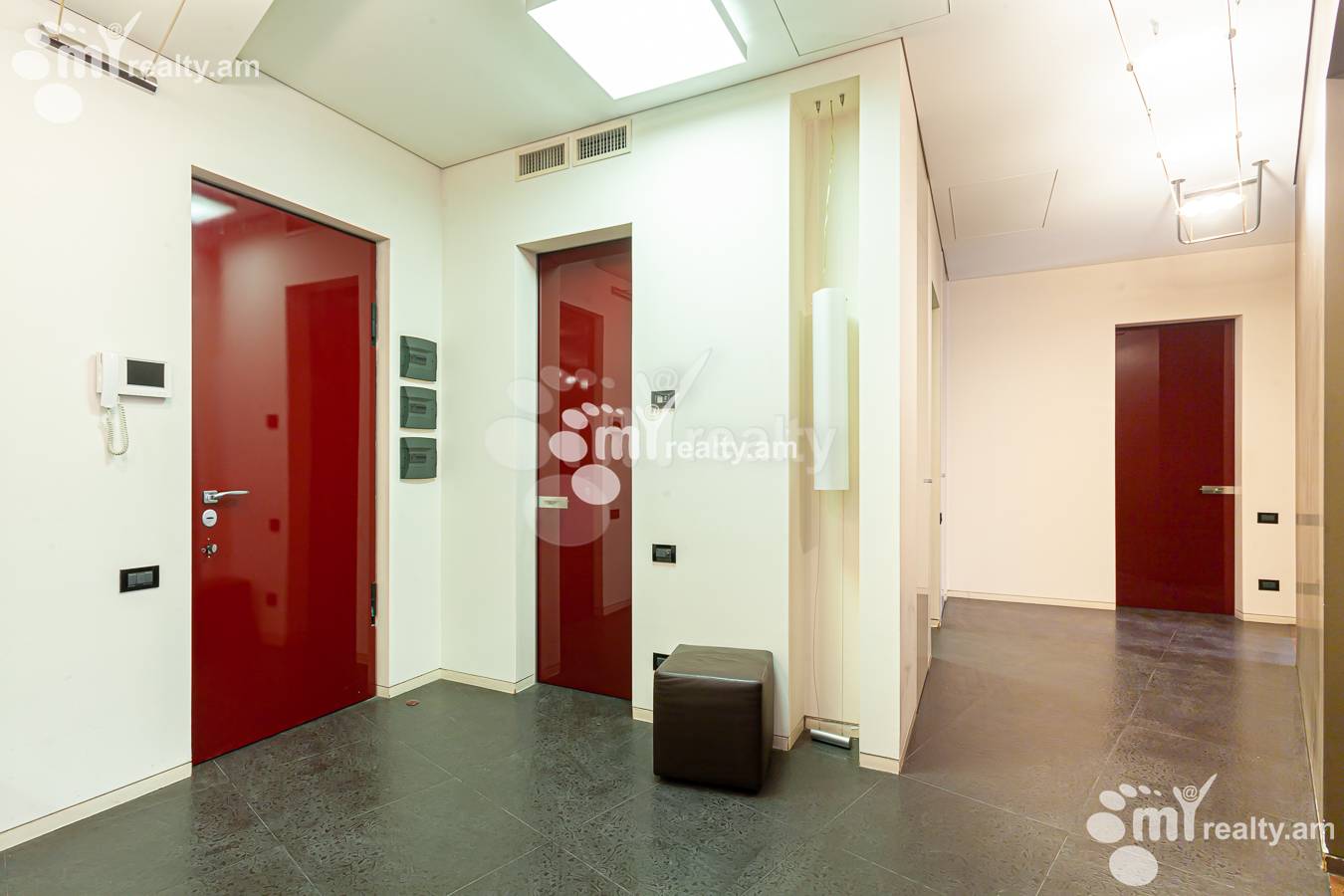 4 bedroom apartment for sale Northern(Hyusisayin)  Ave, Center Yerevan, 154634