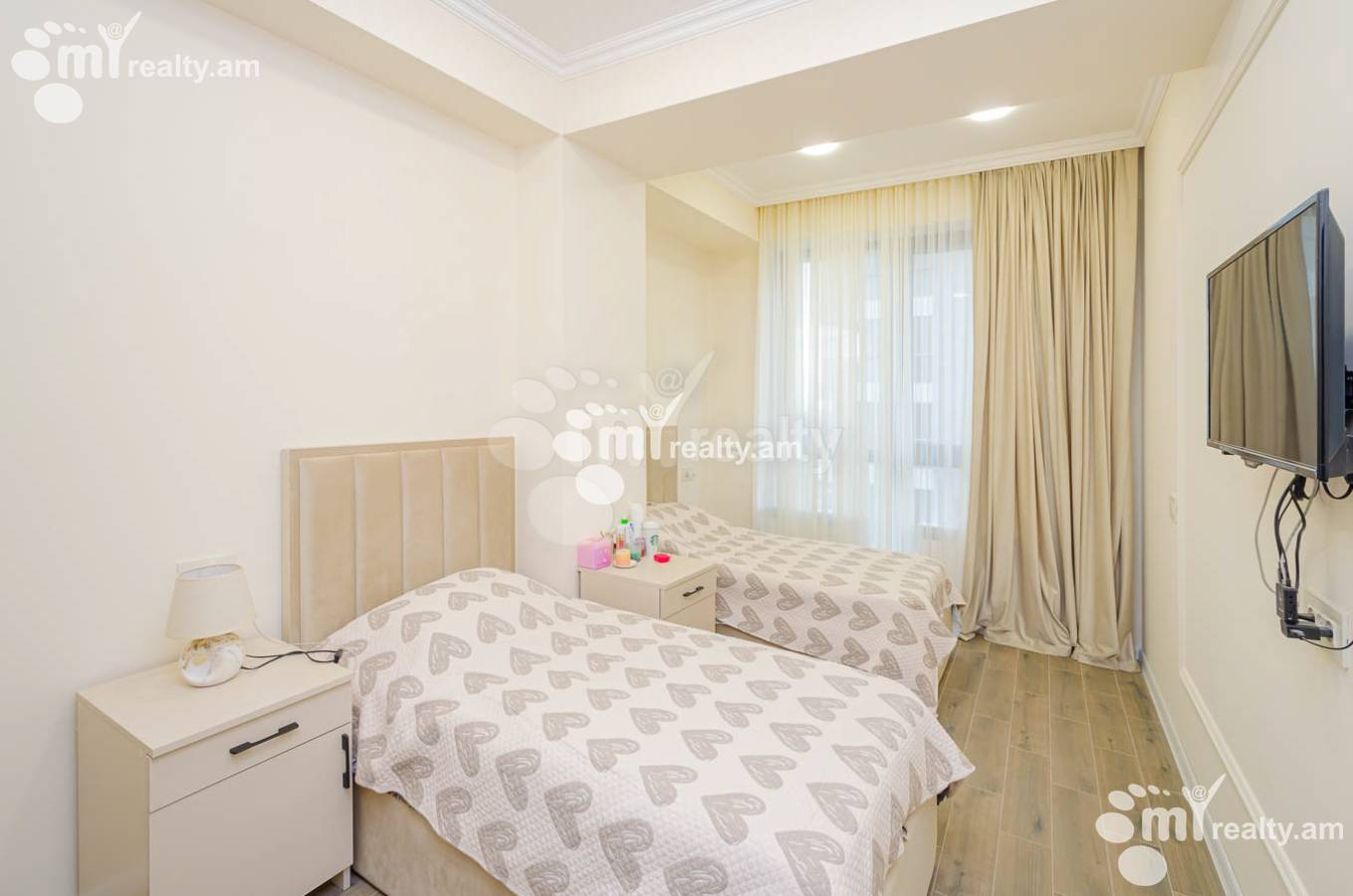 3 bedroom apartment for rent K. Ulnetsi St, Qanaqer- Sejtun Yerevan, 148627