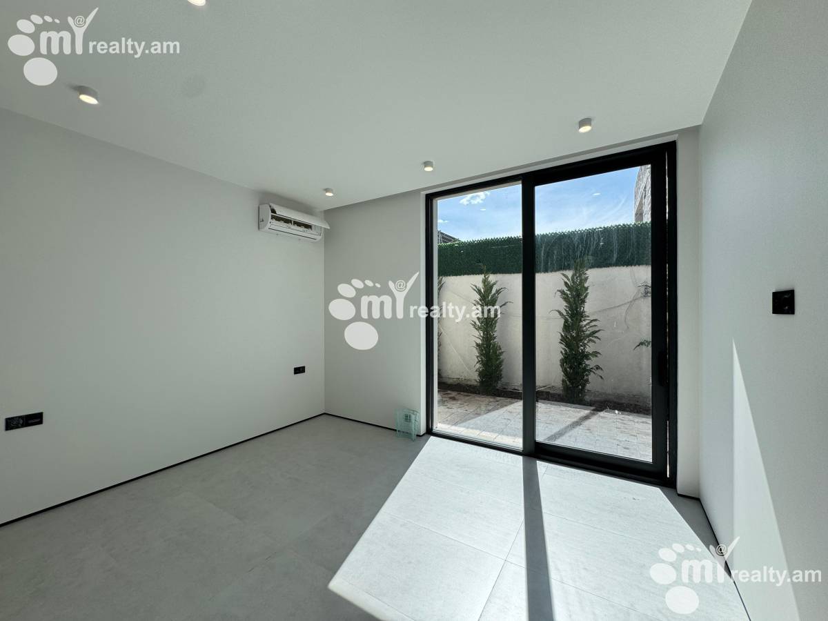 House for sale Zovuni dis, زوونی کوتایک, 160132