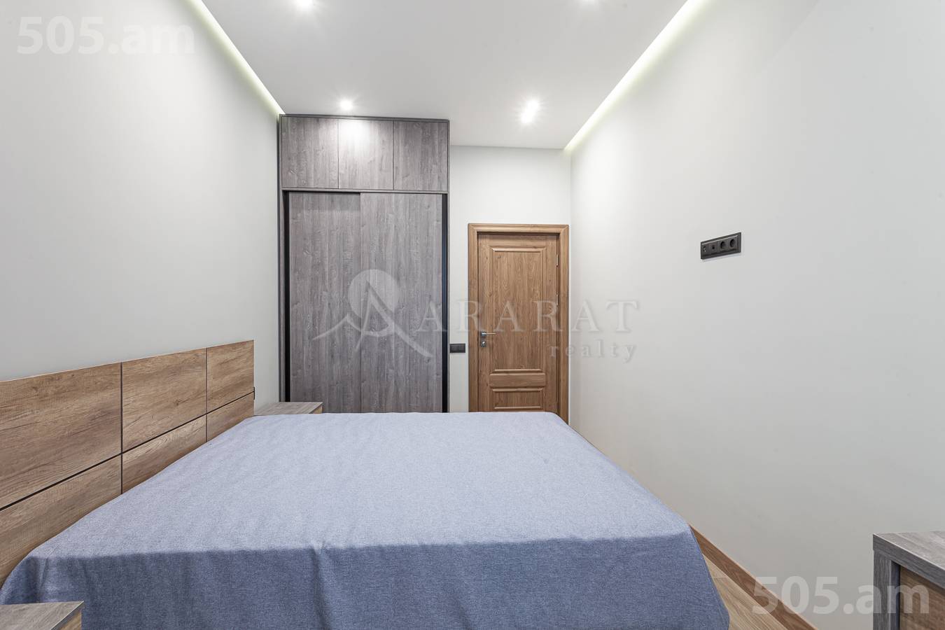 4 bedroom apartment for sale N. Tigranyan dead end, Arabkir Yerevan, 138723