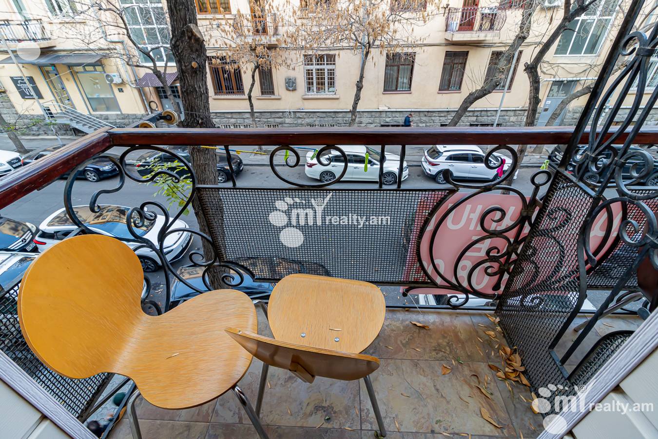 4 bedroom apartment for sale Hanrapetutyan St, Center Yerevan, 152037