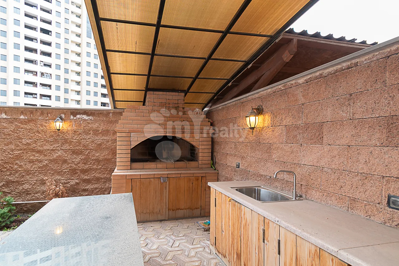 Առանձնատուն  Միկոյան փող, Դավթաշեն Երևան, 160031