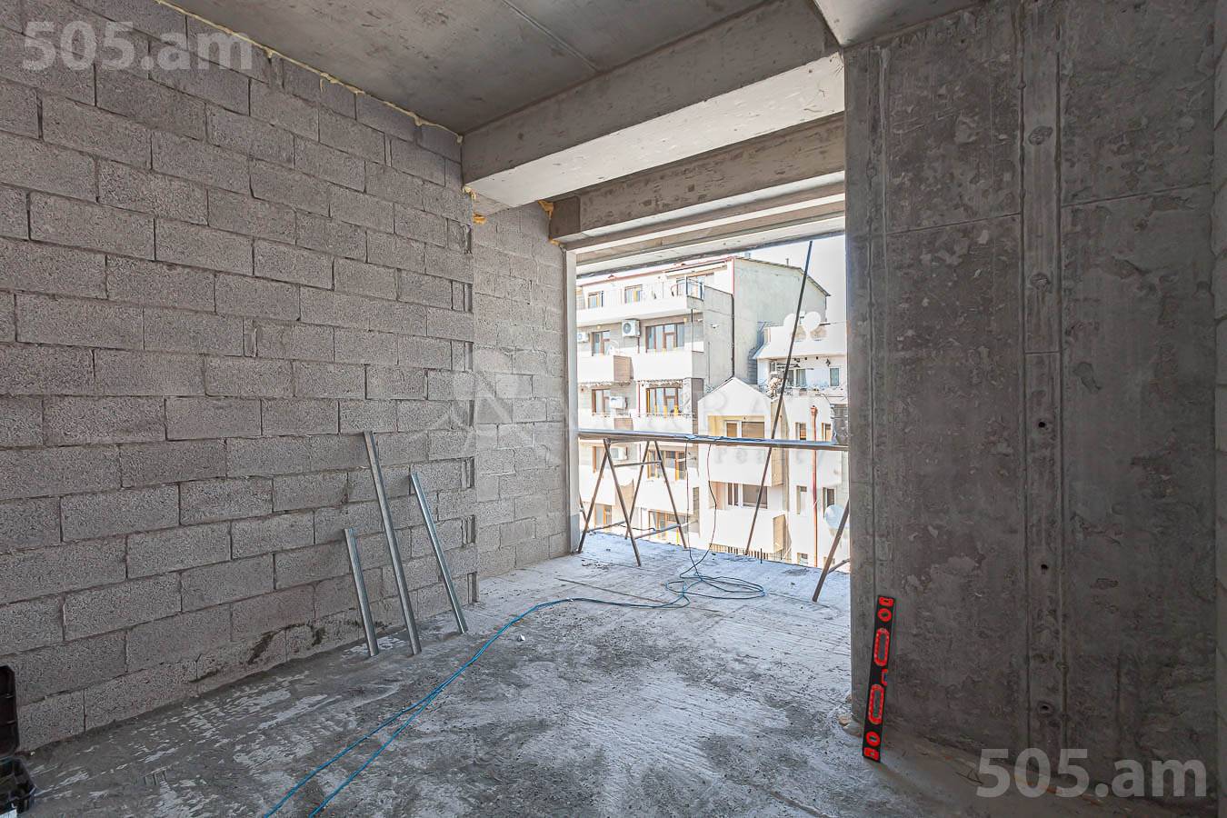 5 սենյականոց բնակարան  Անտառային փող, Կենտրոն Երևան, 153016