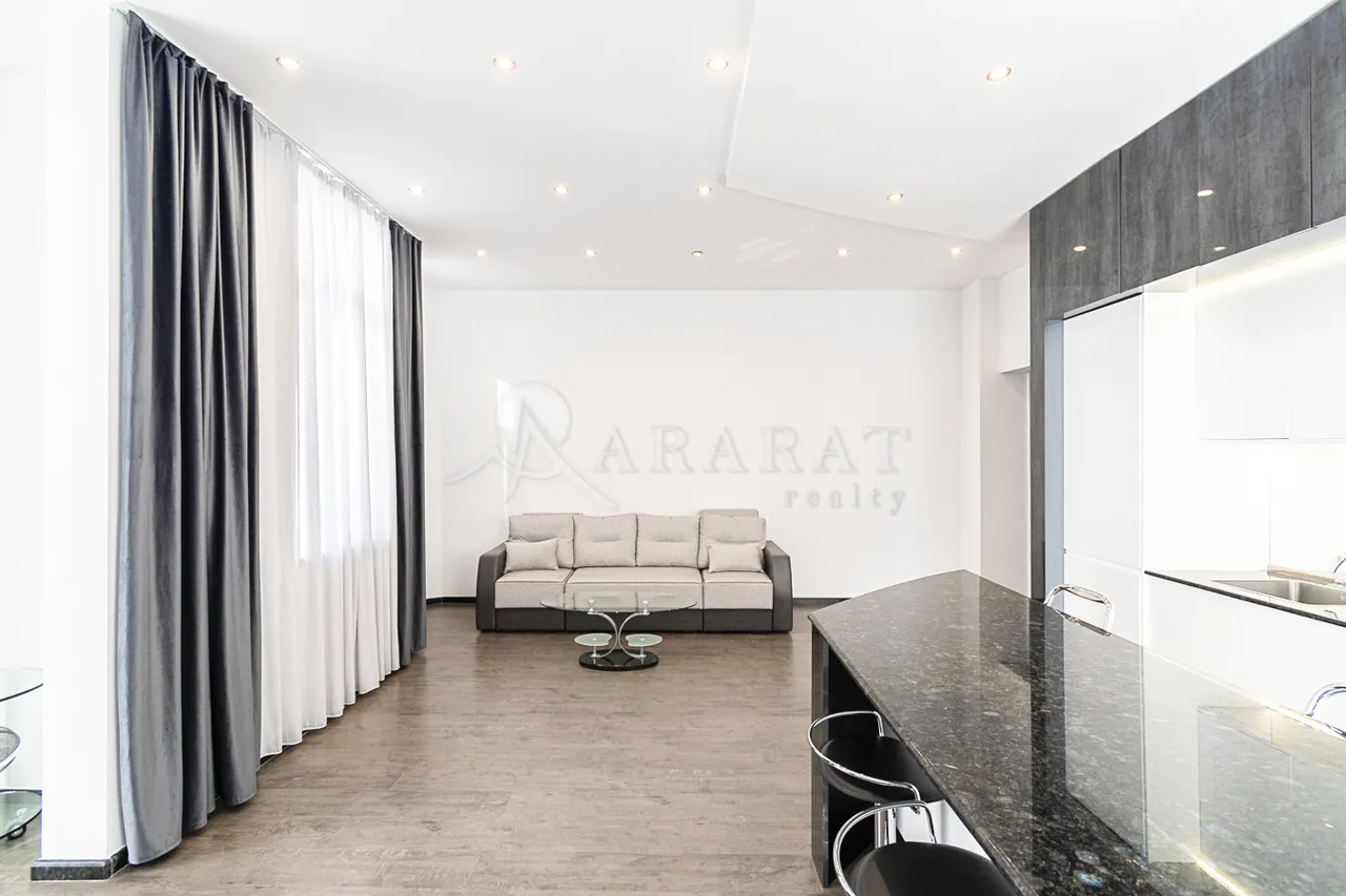 Снять 4 комнатную квартиру Арам ул, Центр Ереван, 159128