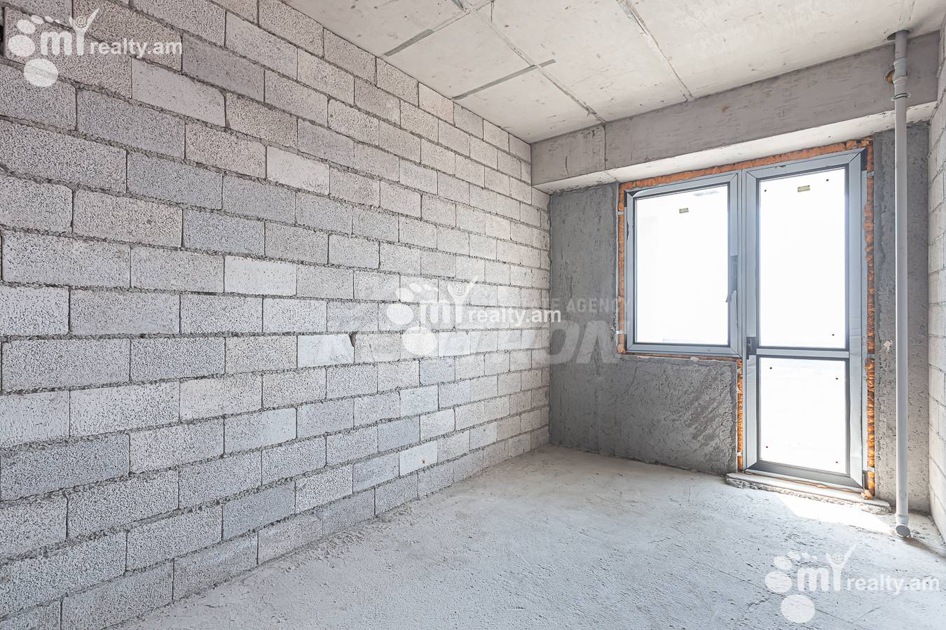 Купить 3 комнатную квартиру Малхасянц ул, Арабкир Ереван, 152496