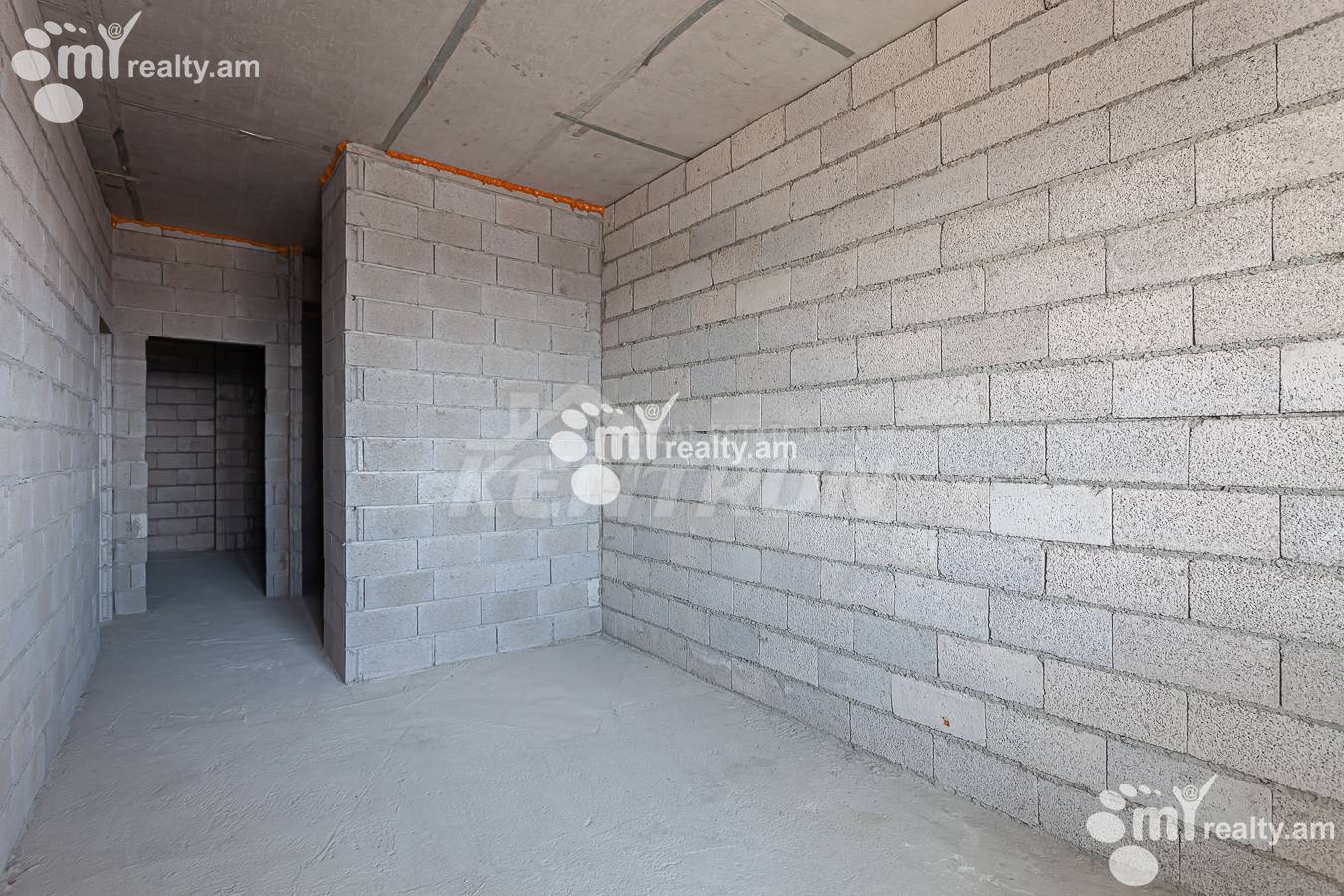 Купить 3 комнатную квартиру Малхасянц ул, Арабкир Ереван, 152496