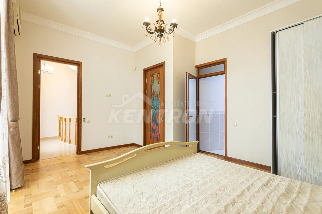 House for sale Tsarav Aghbyur St, Awan Yerevan, 159130