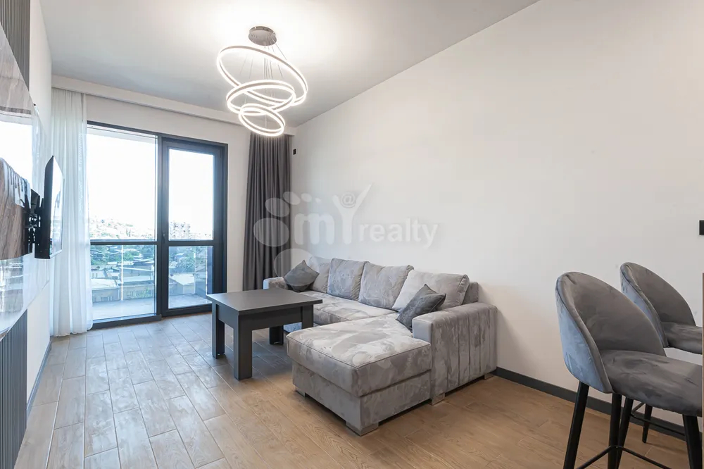 norakaruyc-bnakaran/2-senyakanoc/Rostom+St/Center/Yerevan