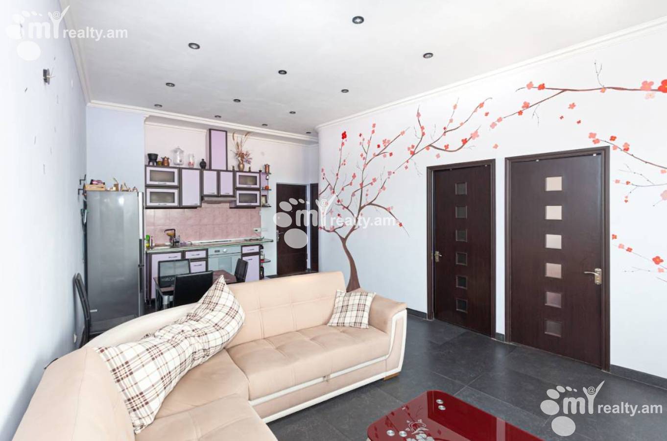 3 bedroom apartment for sale Dzorap St, Center Yerevan, 154223