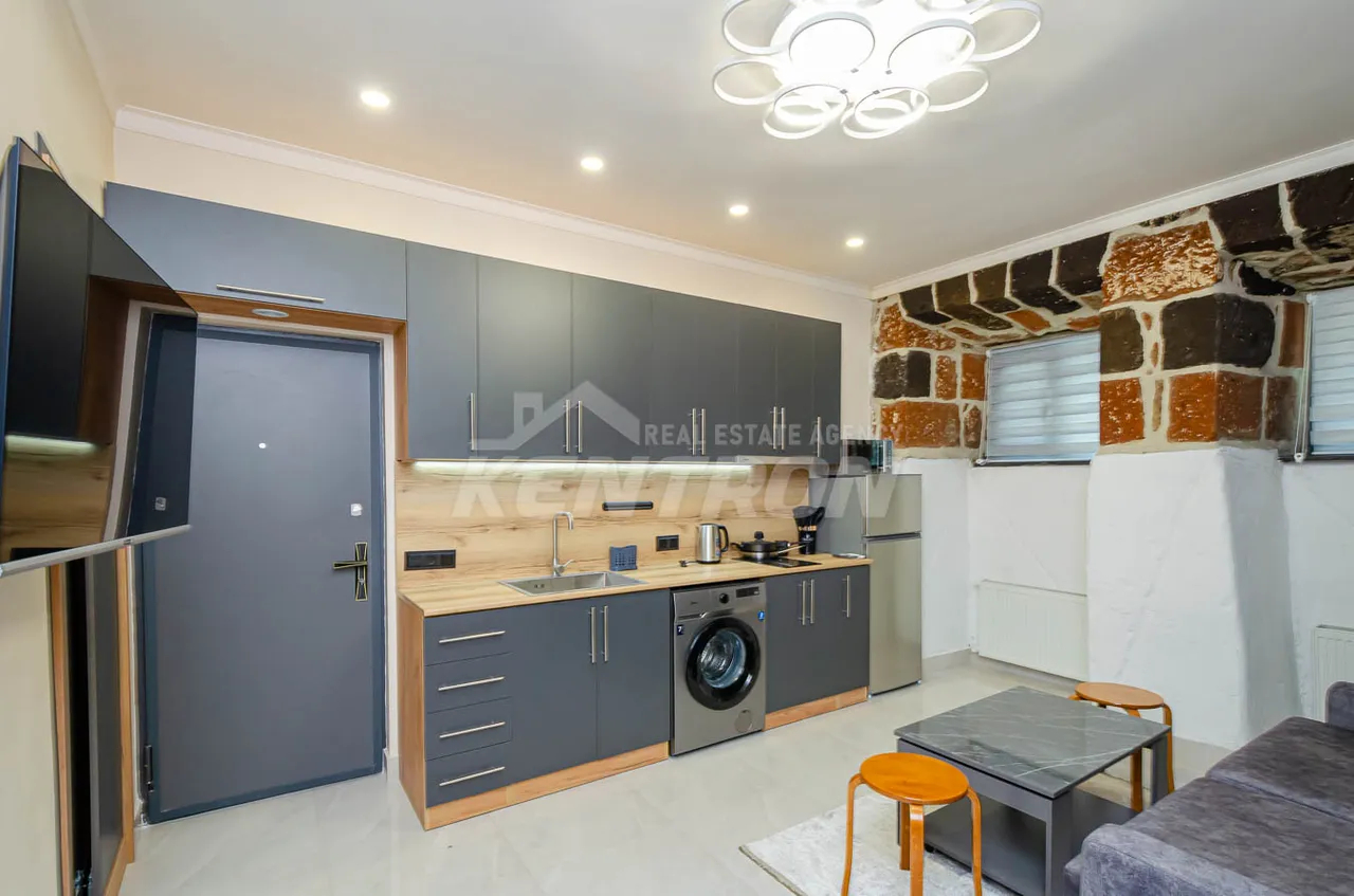 1 սենյականոց բնակարան վարձով Մաշտոցի պող, Կենտրոն Երևան, 158698