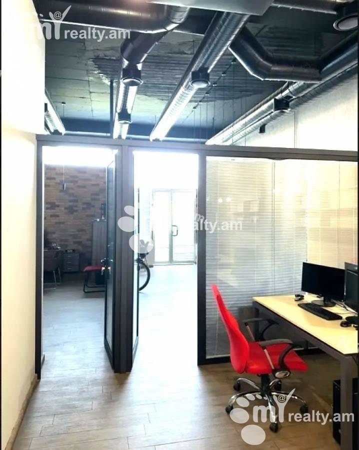 Снять коммерческoе помещение Цицернакаберд шоссе, Центр Ереван, 142000