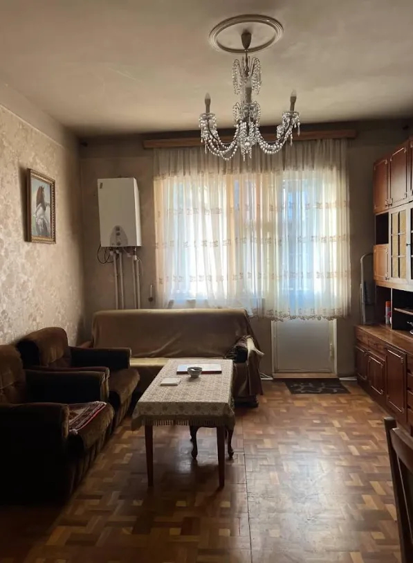 4 սենյականոց բնակարան  Վրացական փող, Արաբկիր Երևան, 159605