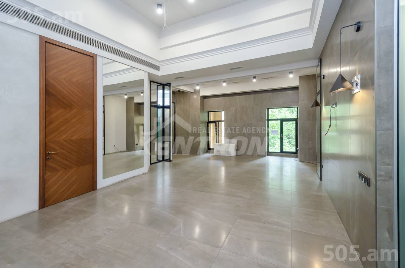 Снять коммерческoе помещение Арам ул, Центр Ереван, 150846