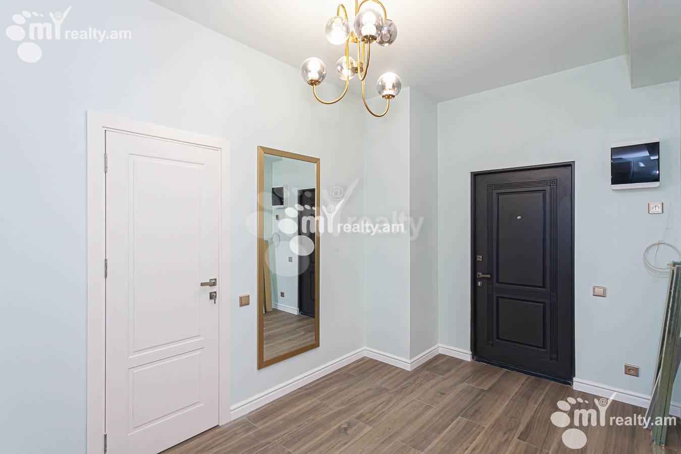 2 bedroom apartment for rent Amiryan St, Center Yerevan, 148486