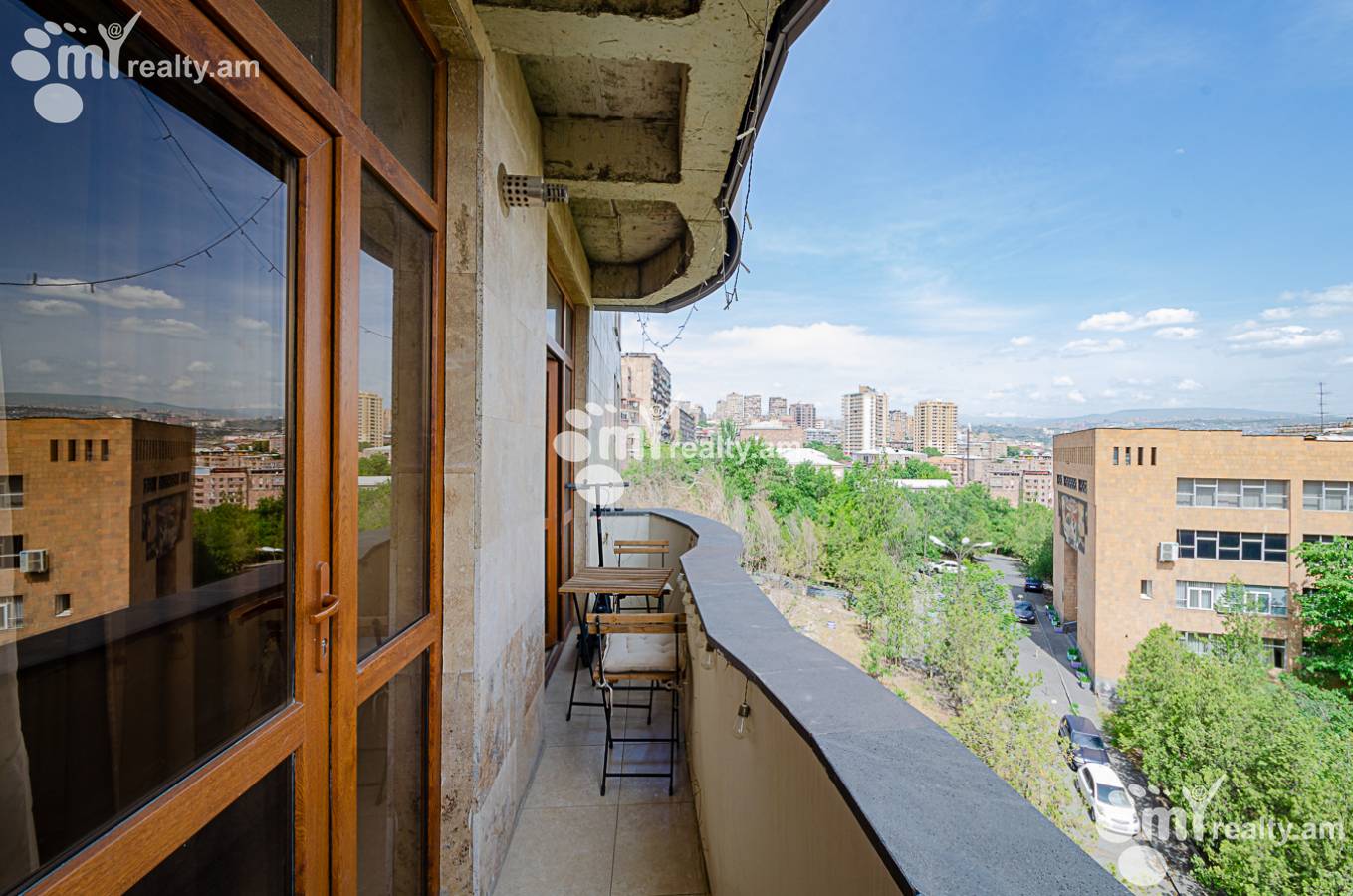 Купить 2 комнатную квартиру Орбели Ехбайрнери ул, Арабкир Ереван, 143879