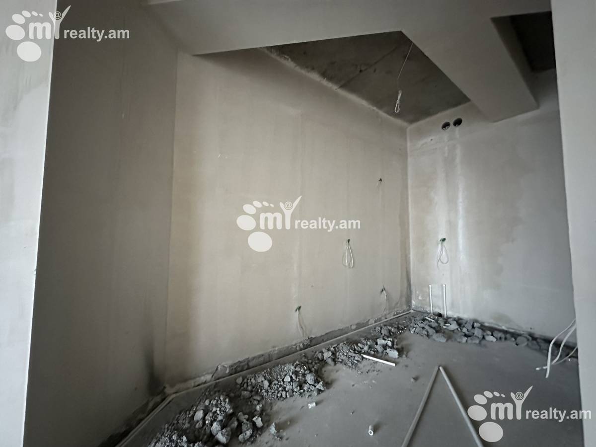 4 սենյականոց բնակարան  Գրիբոեդովի փող, Արաբկիր Երևան, 159342