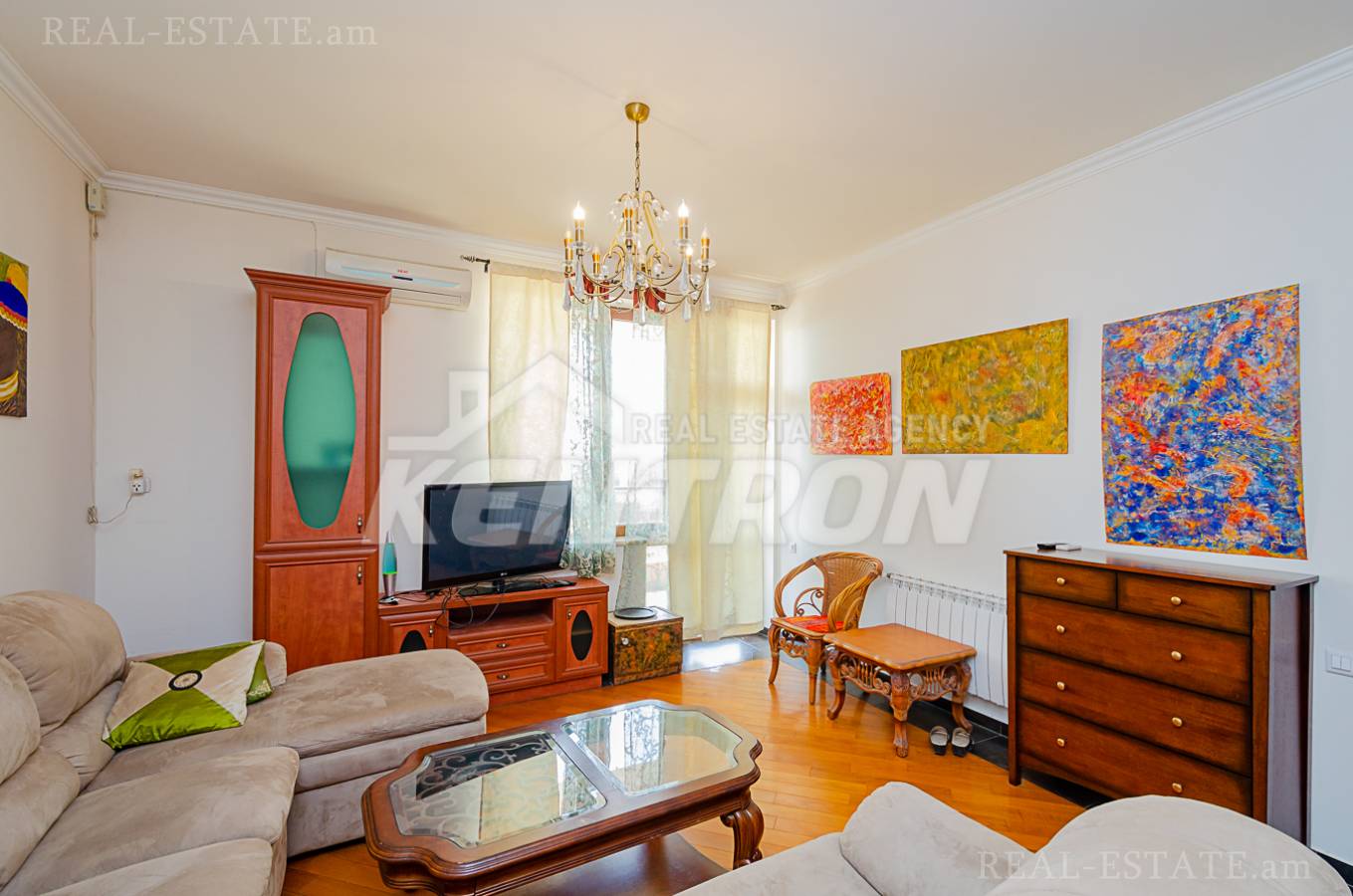 Снять 2 комнатную квартиру Саят-Нова пр, Центр Ереван, 136059