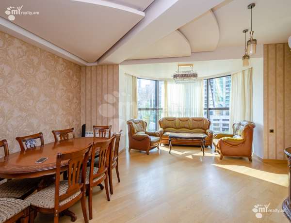 4-senyakanoc-bnakaran-vacharq-Yerevan-Center